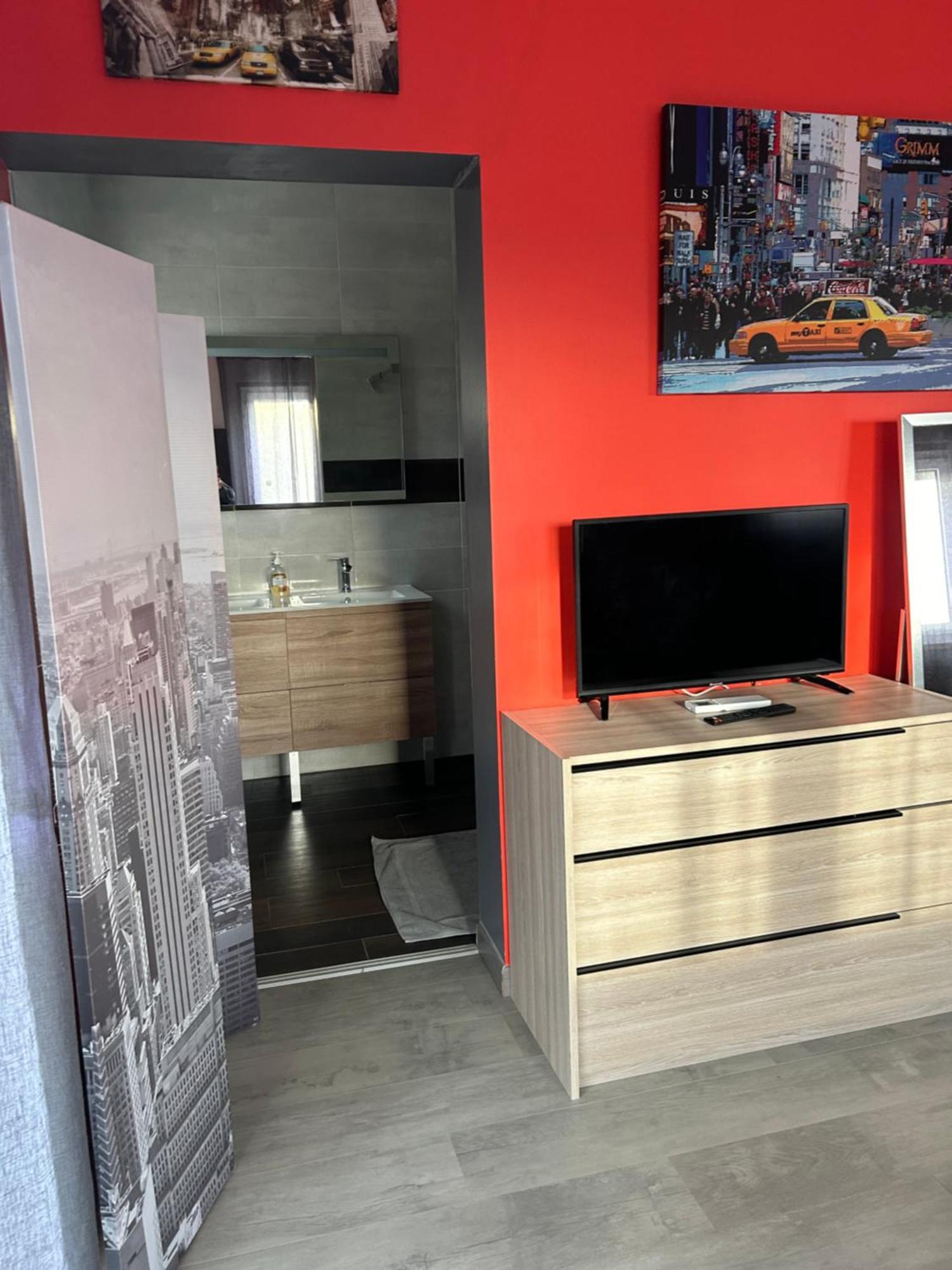 Chambres De Valerie Сен-Сиприен Экстерьер фото